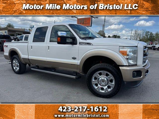White 2014 Ford F-250 Super Duty King Ranch Crew Cab 4WD Pickup Truck Four-Wheel Drive 6-Speed Automatic
