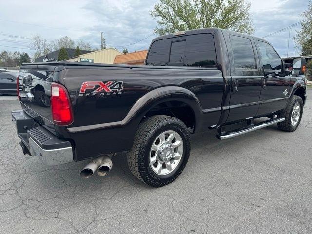 Ford Super Duty F-250 SRW 4WD Crew Cab 156" Lariat 2013