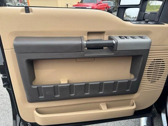 Ford Super Duty F-250 SRW 4WD Crew Cab 156" Lariat 2013