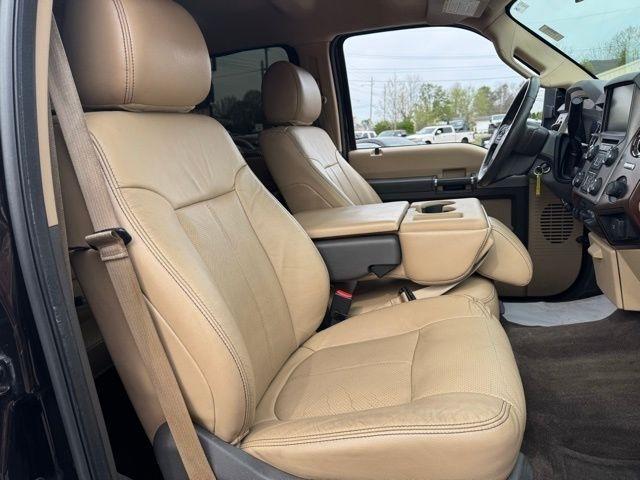 Ford Super Duty F-250 SRW 4WD Crew Cab 156" Lariat 2013