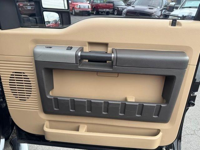 Ford Super Duty F-250 SRW 4WD Crew Cab 156" Lariat 2013