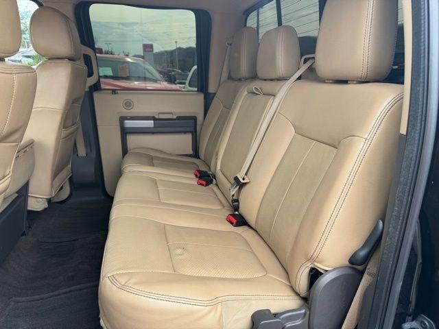 Ford Super Duty F-250 SRW 4WD Crew Cab 156" Lariat 2013