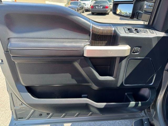 Ford Super Duty F-250 SRW Lariat 4WD Crew Cab 6.75' Box 2020