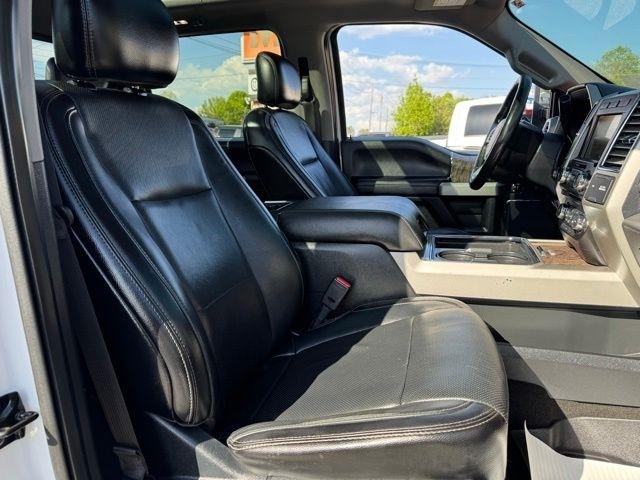 Ford Super Duty F-250 SRW Lariat 4WD Crew Cab 6.75' Box 2017