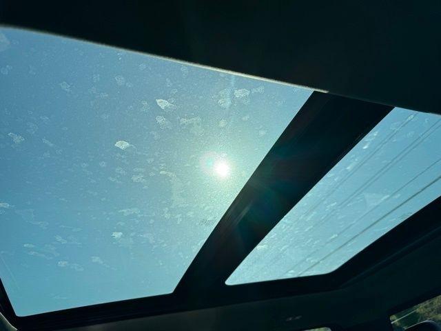 Ford Super Duty F-250 SRW Lariat 4WD Crew Cab 6.75' Box 2017