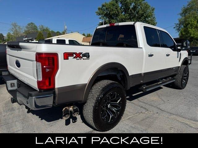Ford Super Duty F-250 SRW Lariat 4WD Crew Cab 6.75' Box 2017