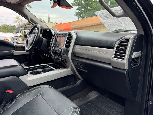 Ford Super Duty F-250 SRW Lariat 4WD Crew Cab 6.75' Box 2017