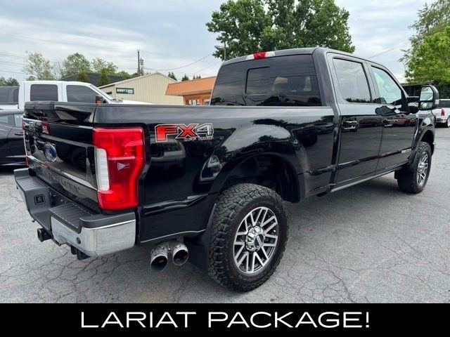 Ford Super Duty F-250 SRW Lariat 4WD Crew Cab 6.75' Box 2017