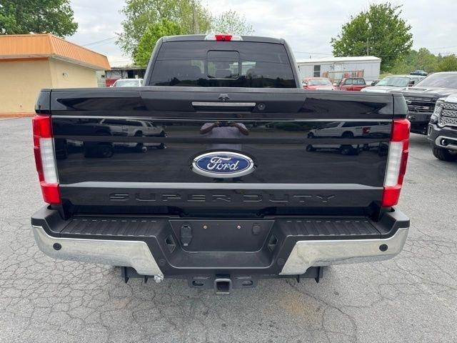 Ford Super Duty F-250 SRW Lariat 4WD Crew Cab 6.75' Box 2017