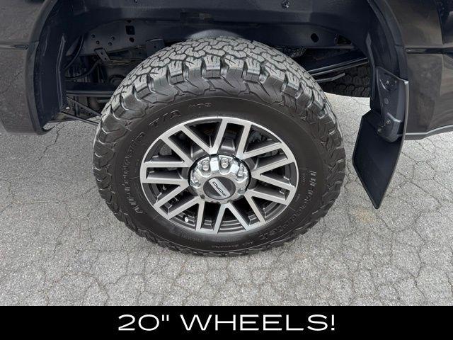 Ford Super Duty F-250 SRW Lariat 4WD Crew Cab 6.75' Box 2017