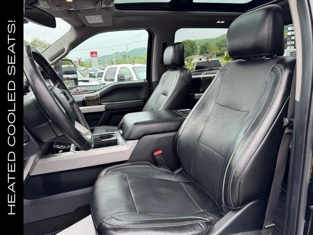 Ford Super Duty F-250 SRW Lariat 4WD Crew Cab 6.75' Box 2017