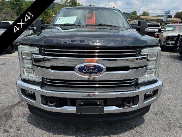 Ford Super Duty F-250 SRW Lariat 4WD Crew Cab 6.75' Box 2017