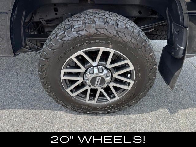 Ford Super Duty F-250 SRW Lariat 4WD Crew Cab 6.75' Box 2017