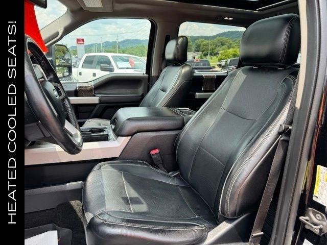Ford Super Duty F-250 SRW Lariat 4WD Crew Cab 6.75' Box 2017