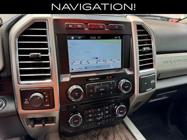 Ford Super Duty F-250 SRW Lariat 4WD Crew Cab 6.75' Box 2017