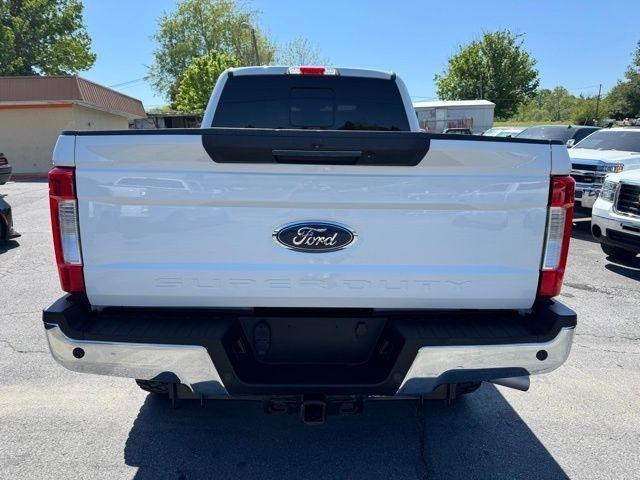 Ford Super Duty F-250 SRW Lariat 4WD Crew Cab 6.75' Box 2017