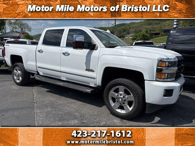 2019 Chevrolet Silverado 2500HD 4WD Crew Cab 153.7" High Country
