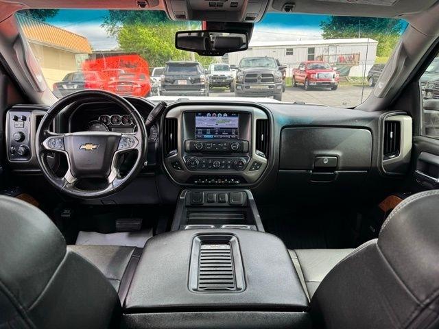 Chevrolet Silverado 2500HD 4WD Crew Cab 153.7" High Country 2019