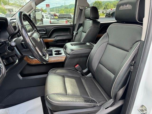 Chevrolet Silverado 2500HD 4WD Crew Cab 153.7" High Country 2019