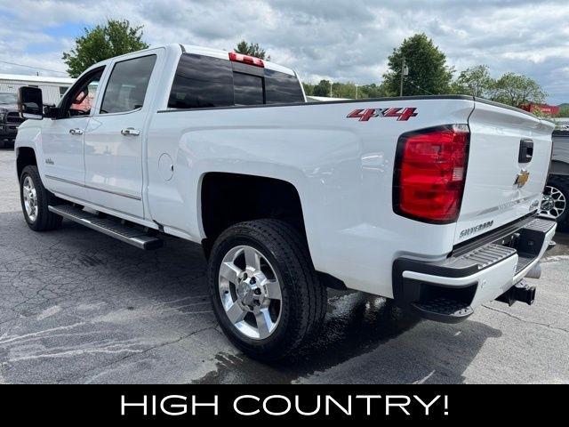 Chevrolet Silverado 2500HD 4WD Crew Cab 153.7" High Country 2019