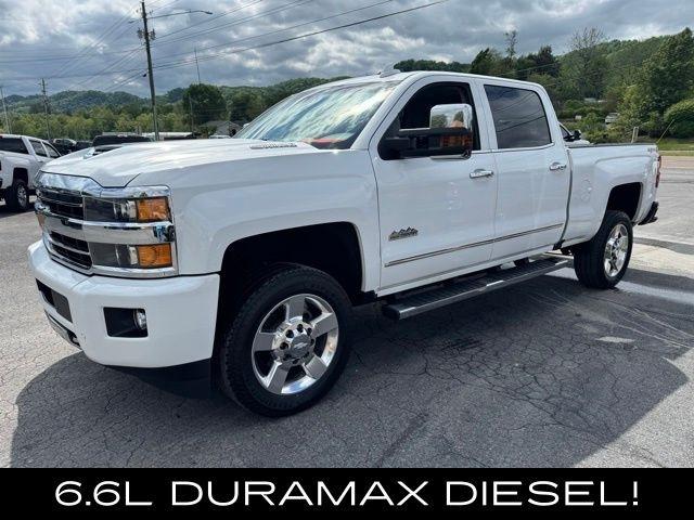 Chevrolet Silverado 2500HD 4WD Crew Cab 153.7" High Country 2019
