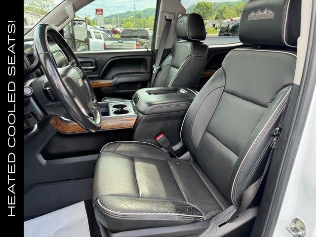Chevrolet Silverado 2500HD 4WD Crew Cab 153.7" High Country 2019