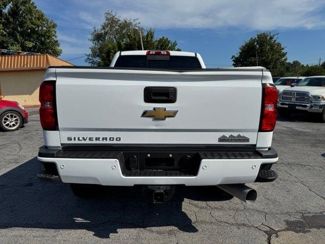 Chevrolet Silverado 2500HD 4WD Crew Cab 153.7" High Country 2019
