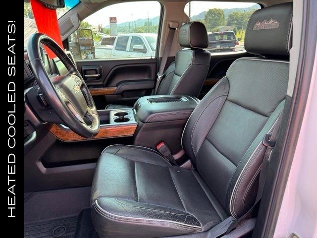 Chevrolet Silverado 2500HD 4WD Crew Cab 153.7" High Country 2019