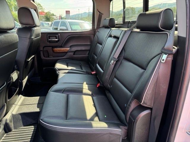 Chevrolet Silverado 2500HD 4WD Crew Cab 153.7" High Country 2019