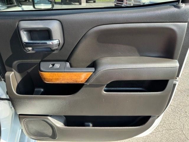 Chevrolet Silverado 2500HD 4WD Crew Cab 153.7" High Country 2019