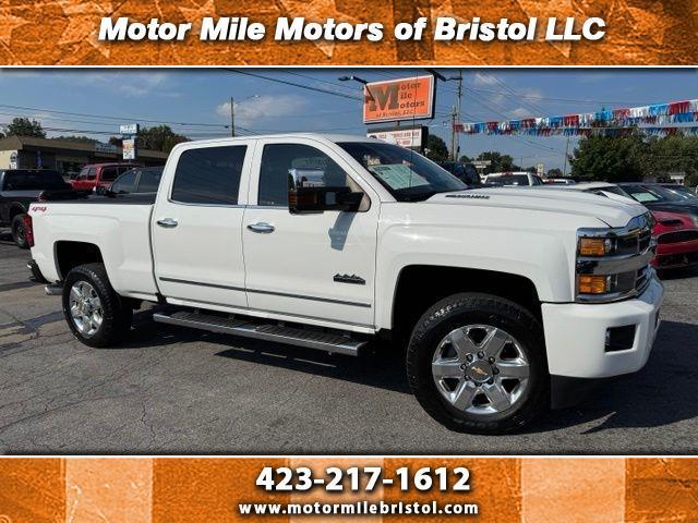 2019 Chevrolet Silverado 2500HD 4WD Crew Cab 153.7" High Country