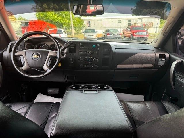 Chevrolet Silverado 2500HD 4WD Crew Cab 153.7" LT 2014