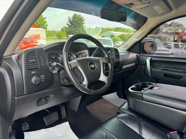 Chevrolet Silverado 2500HD 4WD Crew Cab 153.7" LT 2014