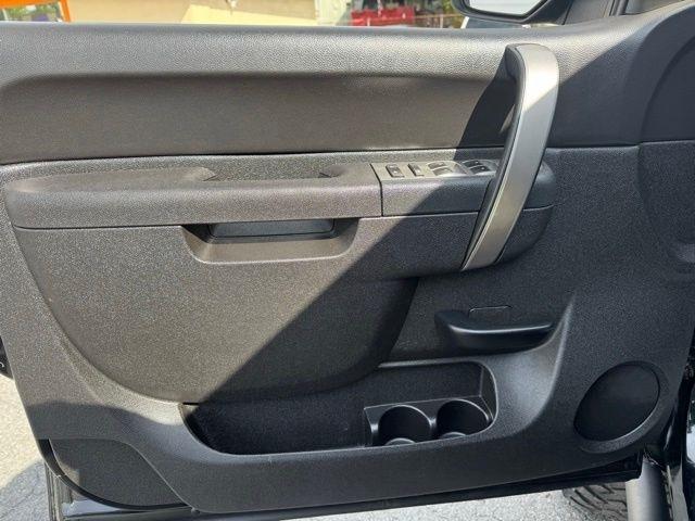 Chevrolet Silverado 2500HD 4WD Crew Cab 153.7" LT 2014