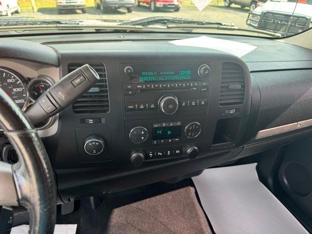 Chevrolet Silverado 2500HD 4WD Crew Cab 153.7" LT 2014
