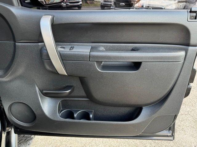 Chevrolet Silverado 2500HD 4WD Crew Cab 153.7" LT 2014