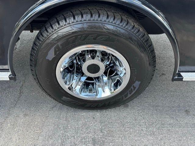 Chevrolet Silverado 3500HD Work Truck Crew Cab DRW 4WD 2015