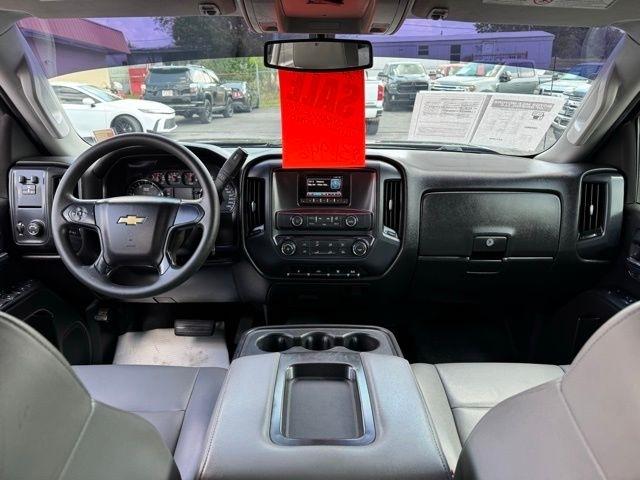 Chevrolet Silverado 3500HD Work Truck Crew Cab DRW 4WD 2015