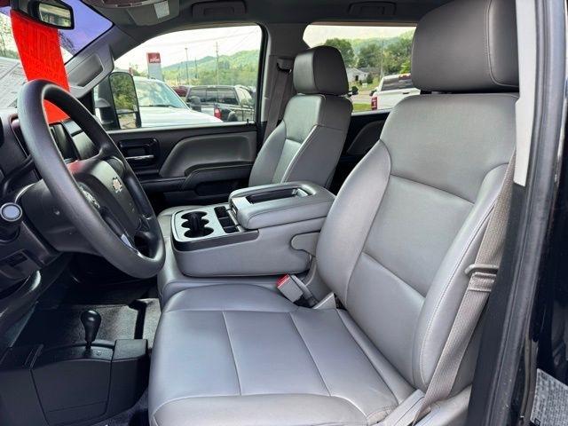 Chevrolet Silverado 3500HD Work Truck Crew Cab DRW 4WD 2015