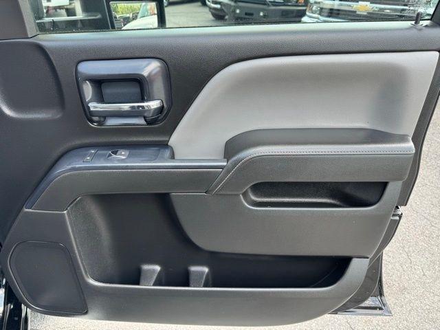 Chevrolet Silverado 3500HD Work Truck Crew Cab DRW 4WD 2015