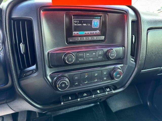 Chevrolet Silverado 3500HD Work Truck Crew Cab DRW 4WD 2015