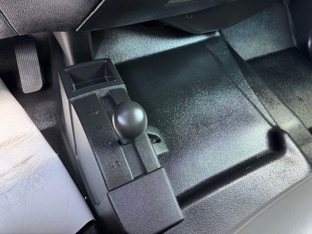 Chevrolet Silverado 3500HD Work Truck Crew Cab DRW 4WD 2015