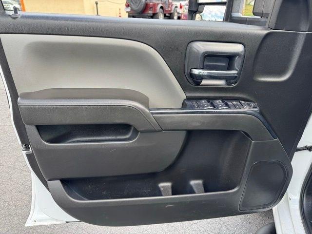 Chevrolet Silverado 3500HD CC 4WD Crew Cab 171.5" WB, 59.06" CA WT 2019