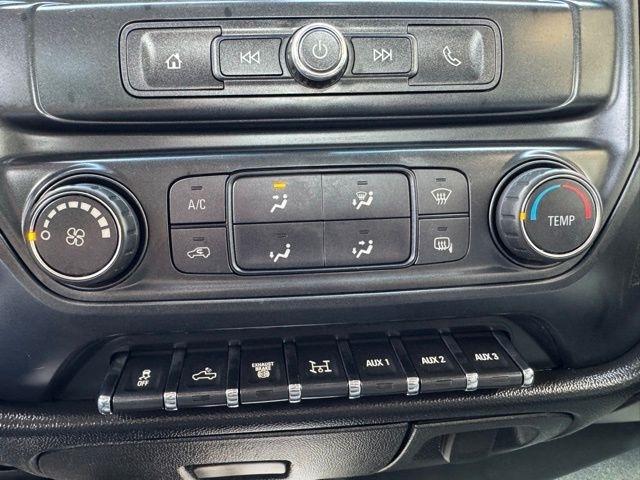 Chevrolet Silverado 3500HD CC 4WD Crew Cab 171.5" WB, 59.06" CA WT 2019