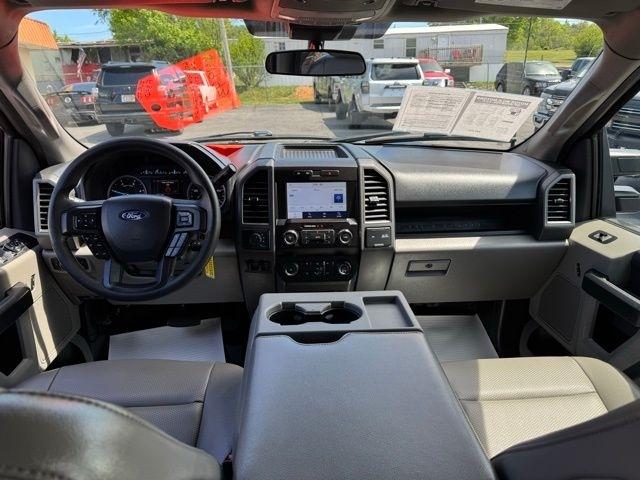 Ford Super Duty F-350 DRW King Ranch 4WD Crew Cab 8' Box 2022