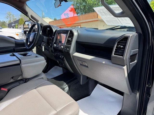 Ford Super Duty F-350 DRW King Ranch 4WD Crew Cab 8' Box 2022