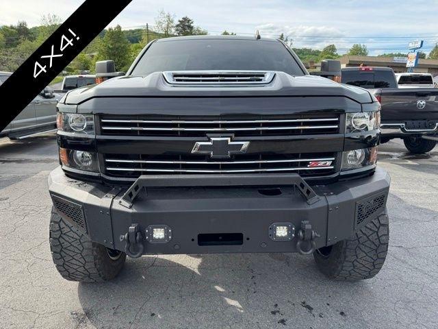 Chevrolet Silverado 2500HD 4WD Crew Cab 153.7" LTZ 2018