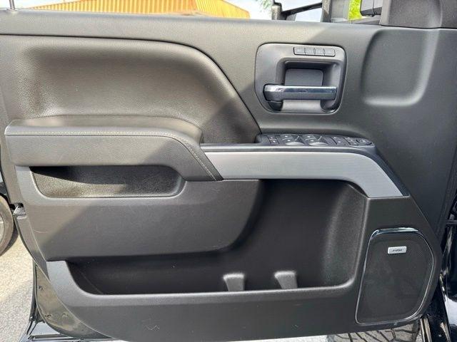 Chevrolet Silverado 2500HD 4WD Crew Cab 153.7" LTZ 2018