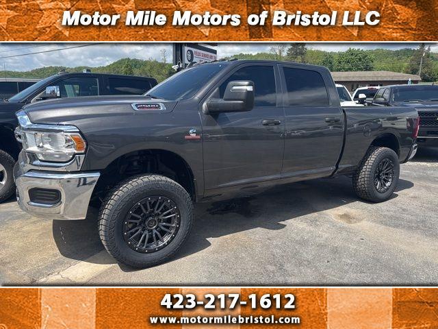 2024 RAM 2500 Tradesman 4x4 Crew Cab 6'4" Box