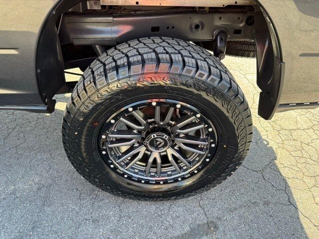 RAM 2500 Tradesman 4x4 Crew Cab 6'4" Box 2024